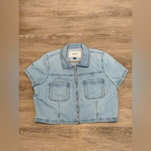 American Eagle Light Blue Denim Collared Zip Up Short Sleeve Crop Top Size XL